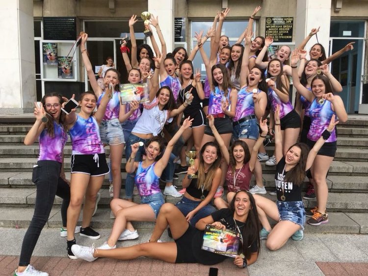 Снимки: Денс студио "Косара"