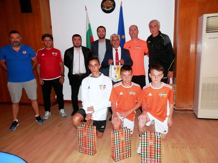 Международният турнир &bdquo;Млади футболни звезди&ldquo; е пример за доброто българо-гръцко приятелство и партньорство