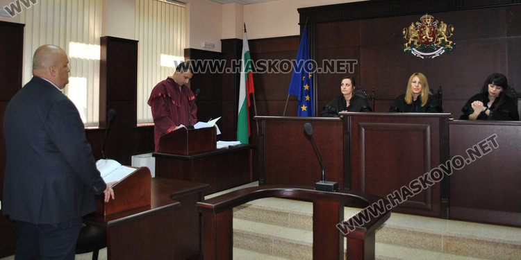 Съдът казва до месец законни ли са новите наемни цени на паркингите 