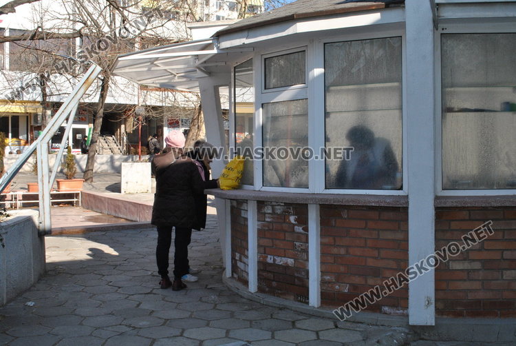 БАБХ: Гъбката може да е временна млечна кухня. Общината преговаря днес