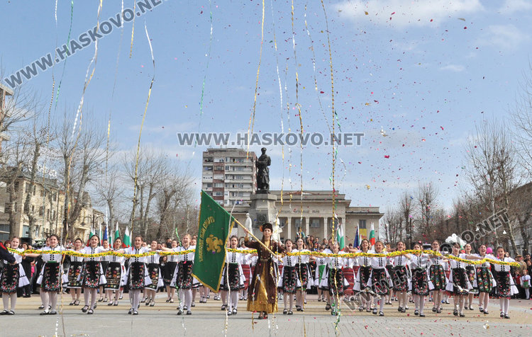 Предлагат хореографката на ансамбъл „Хасково“ Ана Димитрова за почетен гражданин