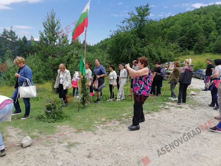 Небесен огън горя на Белинташ