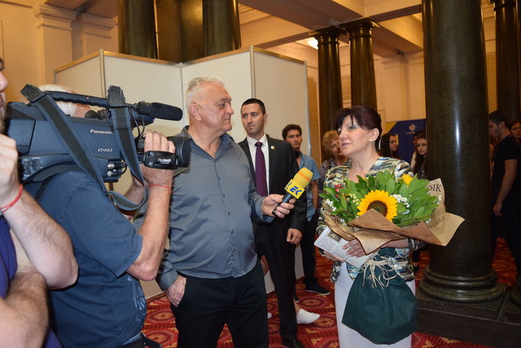 Цвета Караянчева пред Клуб „Журналистика“ в Парламента: „Никога няма да изоставя Кърджали“