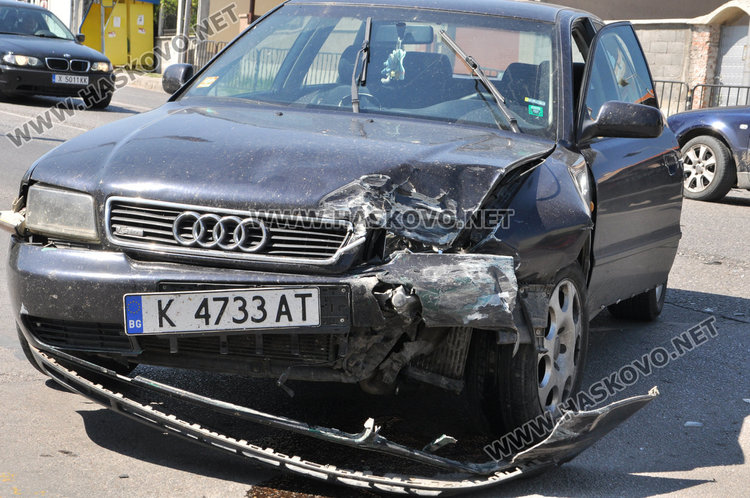 Ауди и Пасат се разбиха на Кърджалийска