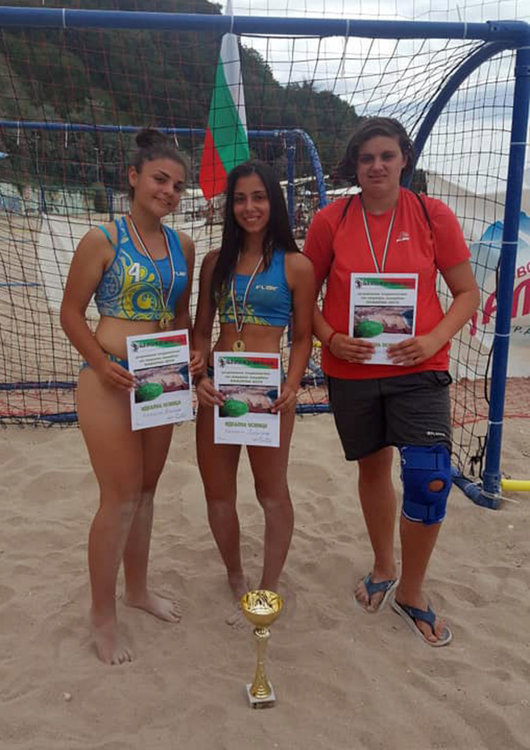 Две титли за Хасково от държавното първенство по плажен хандбал