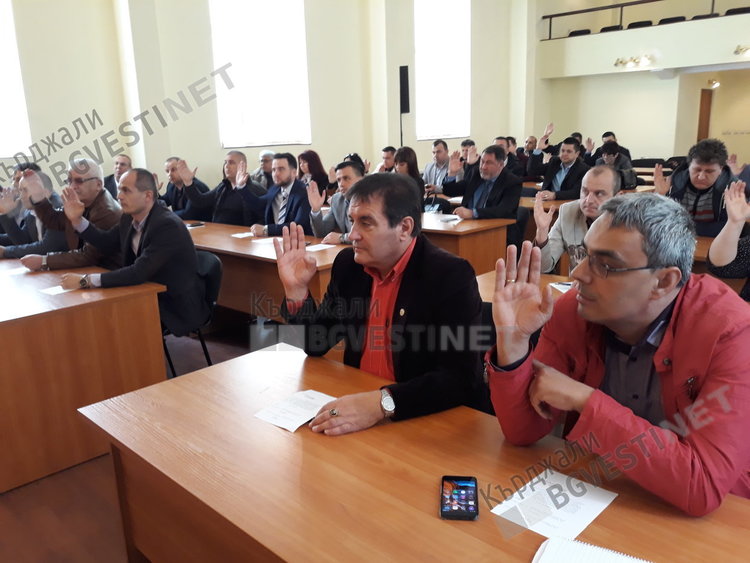 Приемат нова Наредба за определяне на местните данъци в Кърджали