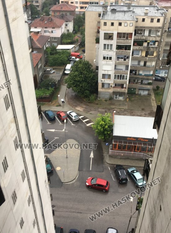 Паркинга на който е регистрирано зашумяванто