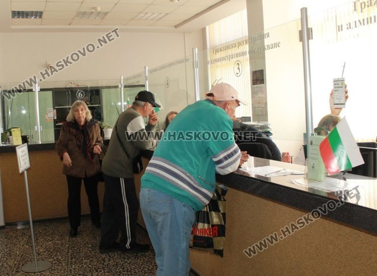 Временно затварят гише №6 в Общината