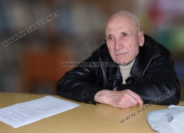  Димитър Беремски – журналист, носител на наградата „Златно перо“