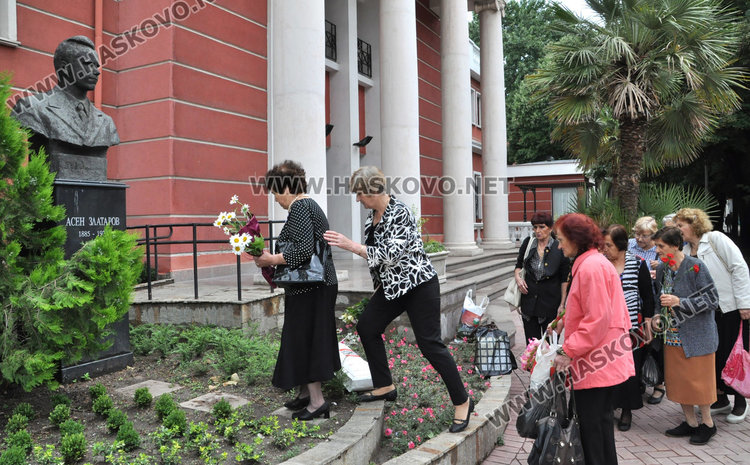 Пенсионерският клуб „Проф. д-р Асен Златаров“ навърши 30 години