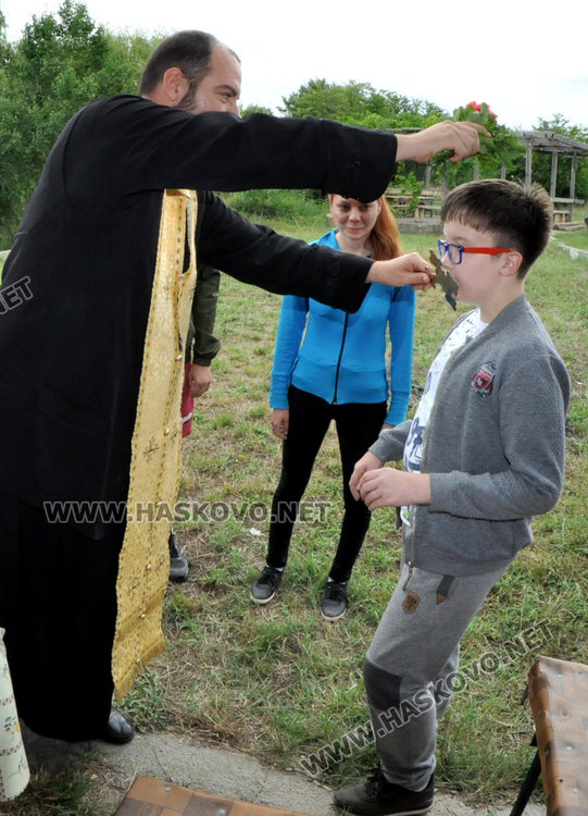 Блажен и постен курбан за Петър и Павел край Конуш