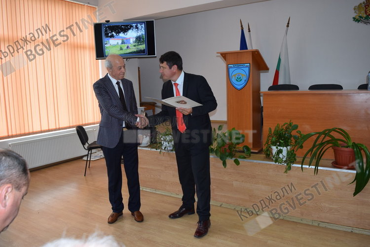 Д-р Кадир Кабакчъоглу отбеляза 80-годишен юбилей сред обич и почит