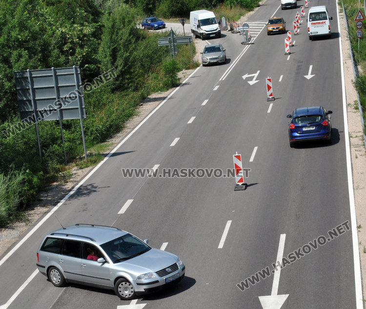 Всяка минута: забранен и опасен завой в участъка в ремонт на пътя за Димитровград