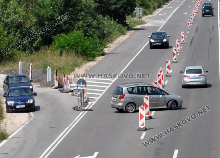 Всяка минута: забранен и опасен завой в участъка в ремонт на пътя за Димитровград