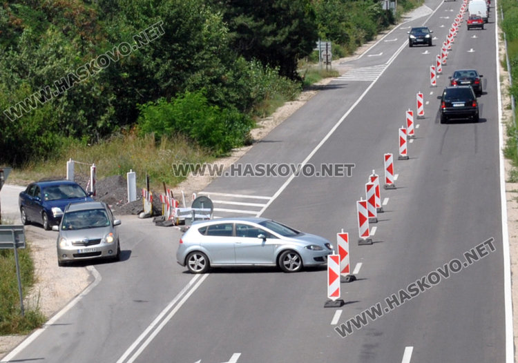 Всяка минута: забранен и опасен завой в участъка в ремонт на пътя за Димитровград