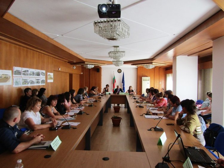 Как властите да се справят с домашното насилие, тема на семинар днес в Смолян