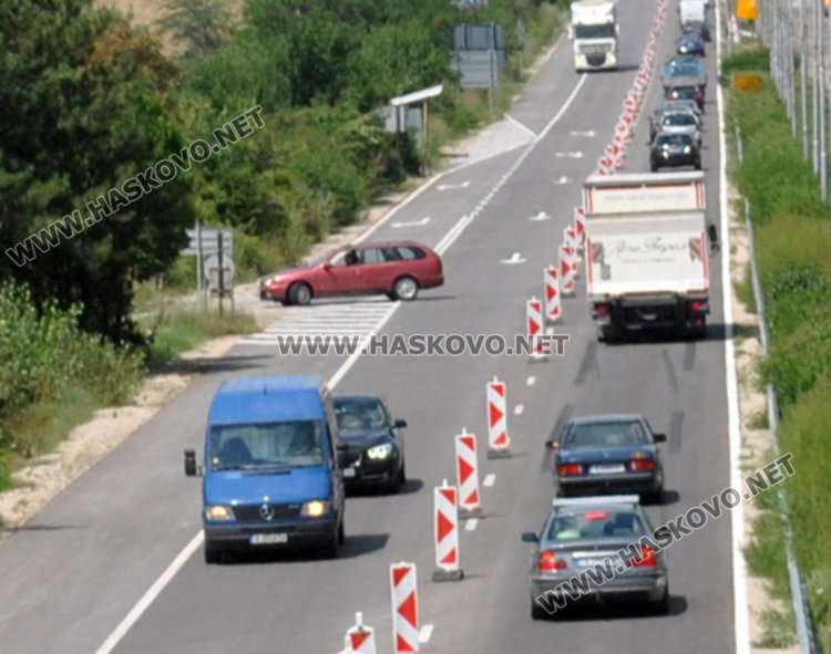 Всяка минута: забранен и опасен завой в участъка в ремонт на пътя за Димитровград