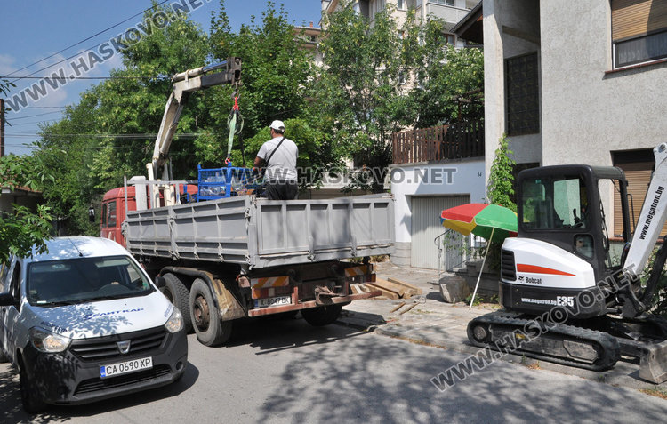 Заради ремонти затвориха част от улица „Цар Страшимир“