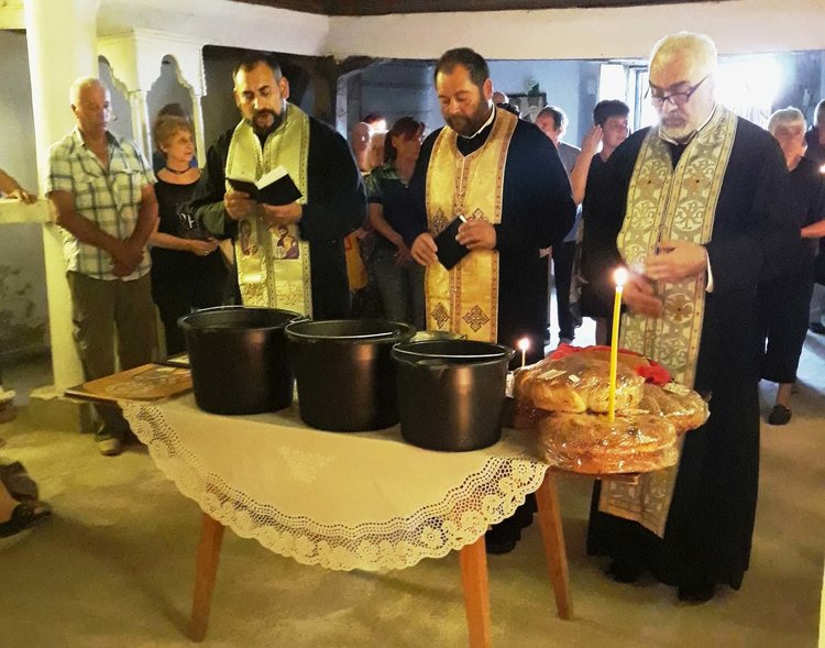 Храмов празник в 140-годишната църква „Света Неделя” в Черепово