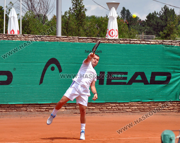 Тенис турнир събра любители на кортовете в „Кенана”