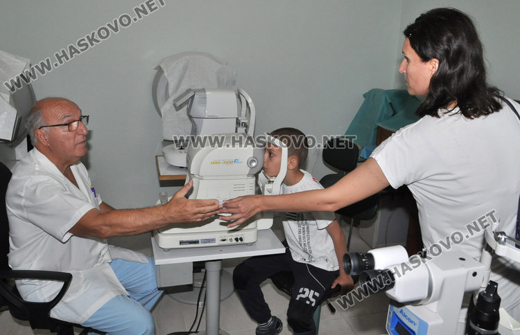 Очното връща 4-ма със съмнение за глаукома за повторен преглед