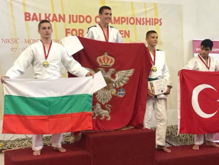 Сребро и бронз за хасковските джудисти от Балканското в Черна гора