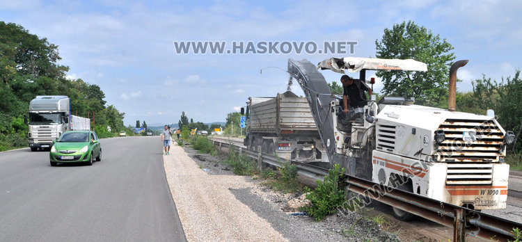 Шофьорите с повишено внимание край стрелбището заради ремонт на Е-80