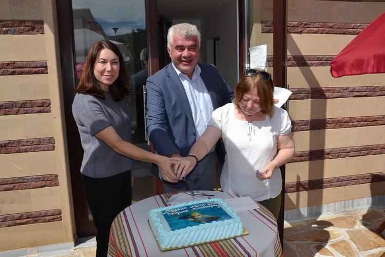 Стартира "Плувно лято 2018" в Момчилград