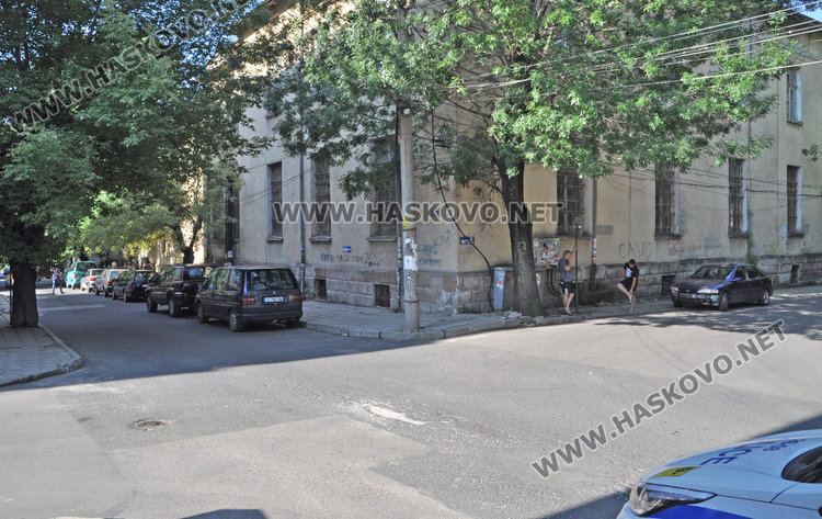 Хасковлия с Опел блъсна кола на жандармерията на „Георги Кирков“