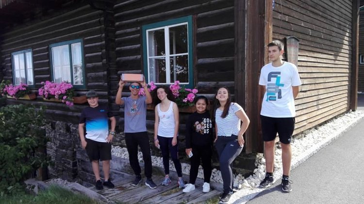 9 дни в Алпите за ученици от „Славейков“