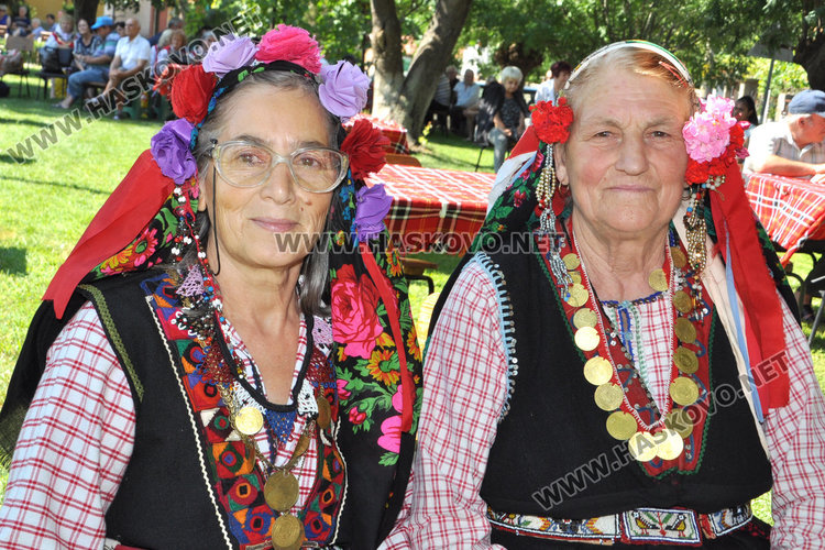 Фолклорни състави от Хасковско се надпяваха във второто издание на „Орловски напеви“