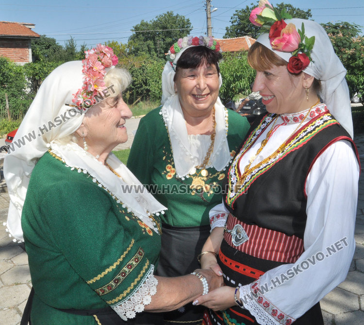 Фолклорни състави от Хасковско се надпяваха във второто издание на „Орловски напеви“