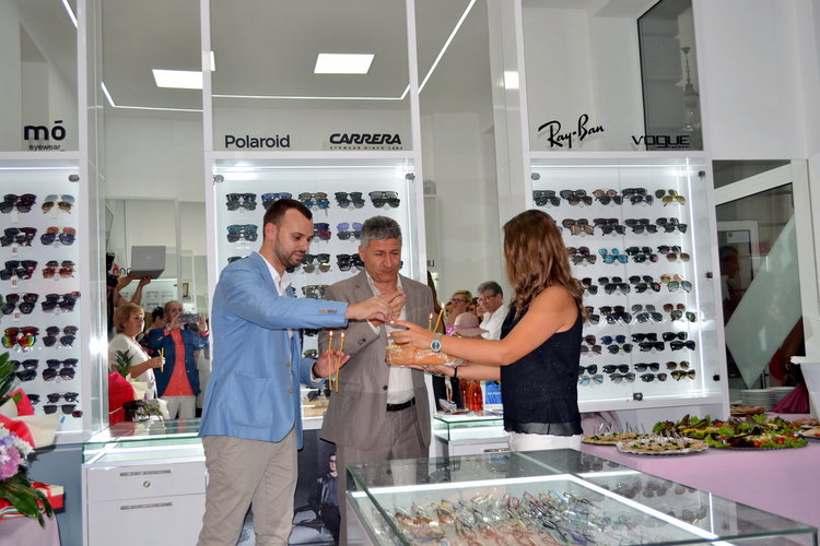 Очен център „Верея Optic Store“ отвори врати в Димитровград