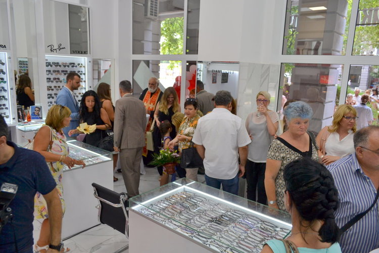 Очен център „Верея Optic Store“ отвори врати в Димитровград