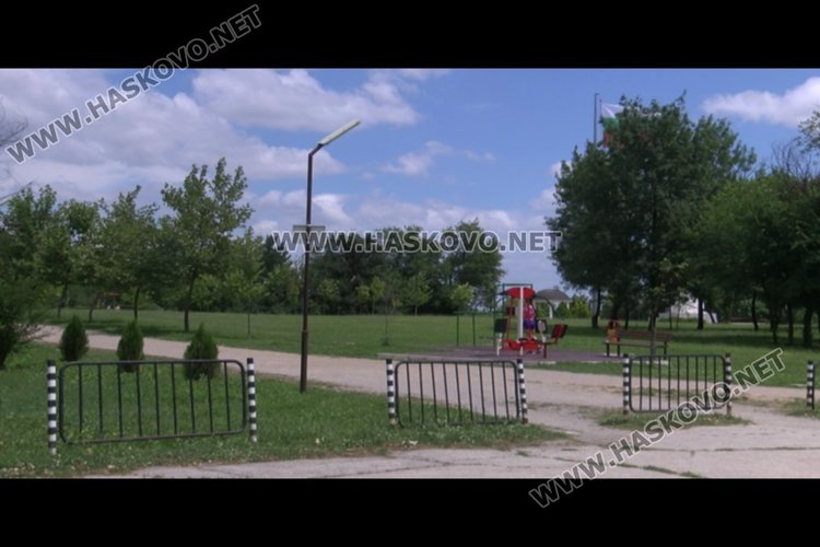 ЛЕД светлини за бегачите около стадиона