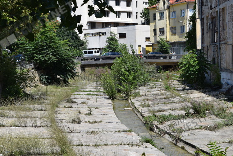 Общественият съвет алармира:Заплаха от наводнение тегне над Кърджали!