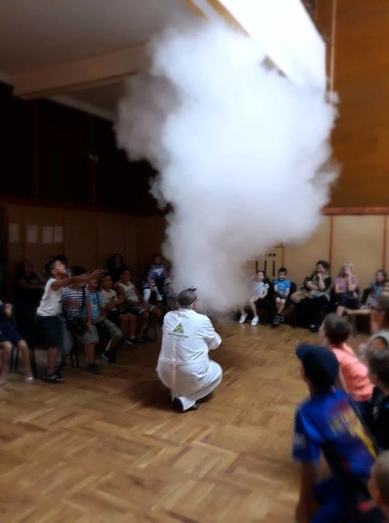 „Щура лаборатория“ за децата пристига в Димитровград в неделя