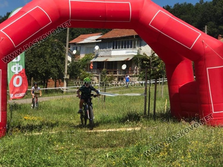 Хасковски състезатели с куп медали по колоориентиране на държавното първeнство