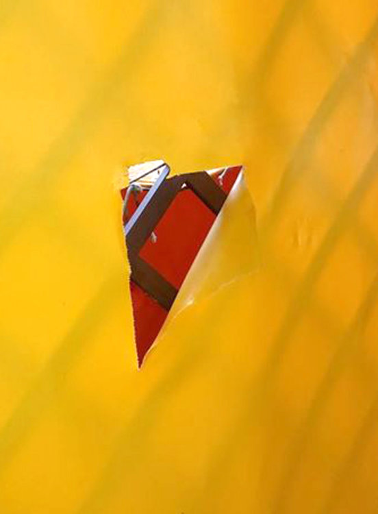 Хасковлия: Вандали вилняха в центъра, потрошиха сцената и пейки 