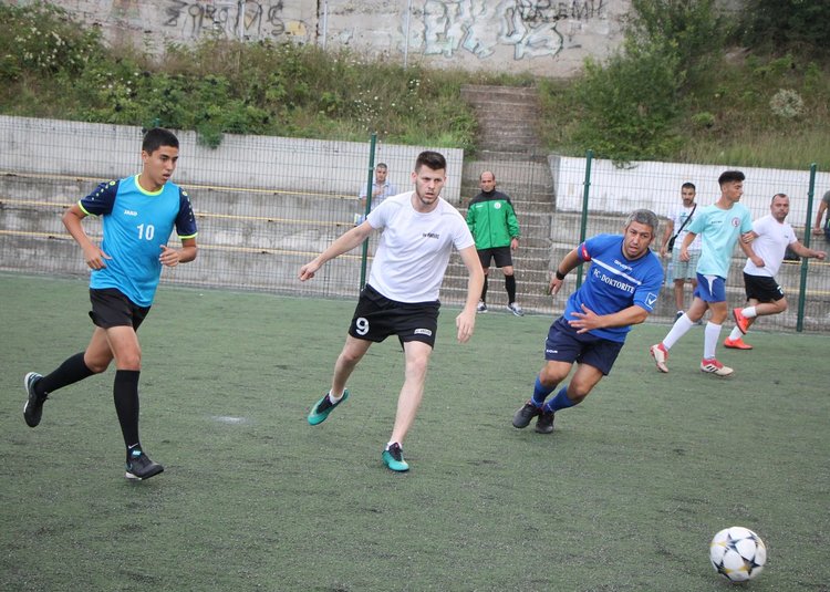 Гол след гол в четвърти кръг на "PARADISE CUP"  