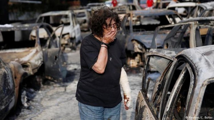 След огнената стихия в Гърция: десетки потресаващи истории и един въпрос