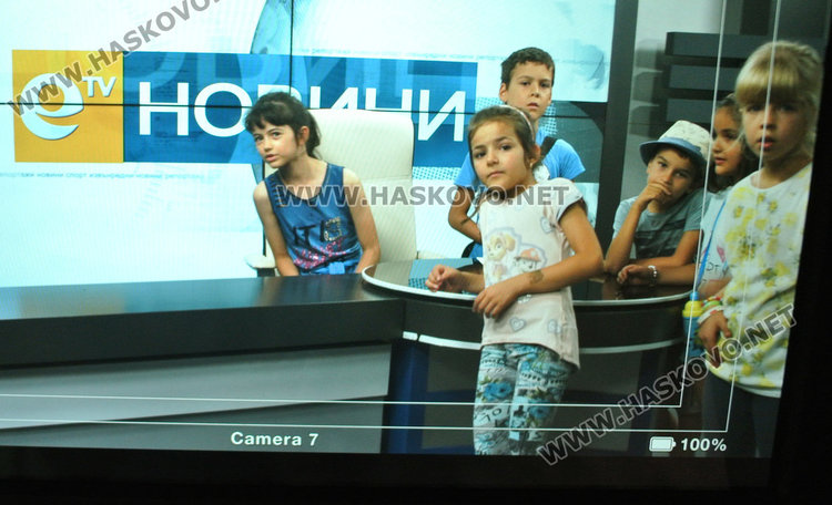 Децата от лятната занималня по пътя на новините в Haskovo.net и еTV