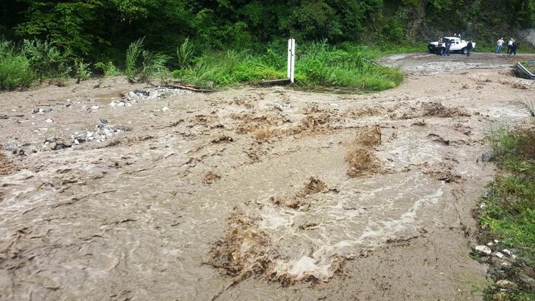 Пътят Девин-Кричим е затворен,движението е пренасочено