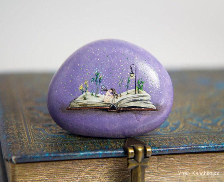 Яна Хачикян създава миниатюрни картини върху камъни /снимки/