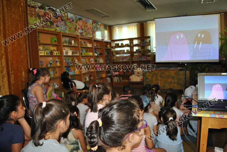 Регионалната библиотека организира барбаронска среща за децата