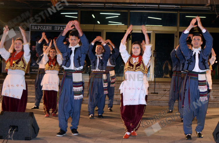 Ансамбъл "Кърджали" в Македония