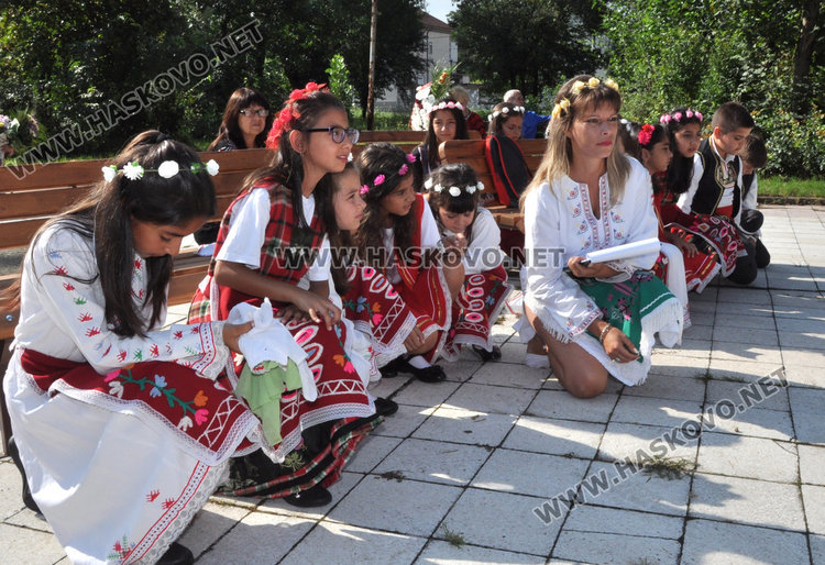 “Черноконево“ се поклони пред жертвите от "Малкия Батак"1877 година