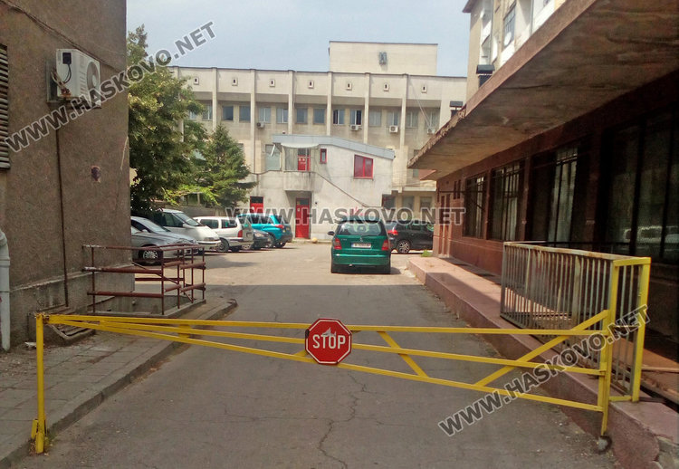 Никой не признава за незаконната бариера в центъра, ще я събаря Екопрогрес