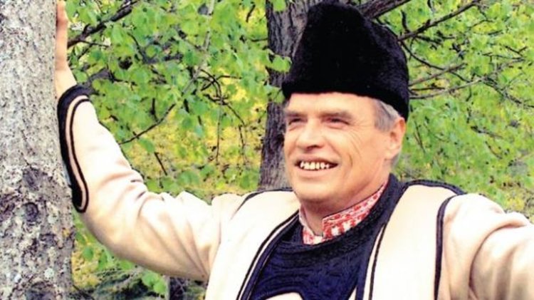 Напусна ни големият родопски певец Младен Койнаров