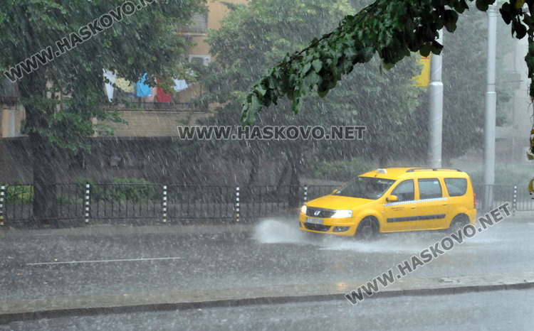 Порой удари Хасково, 22.2 литра на квадрат за 25 минути